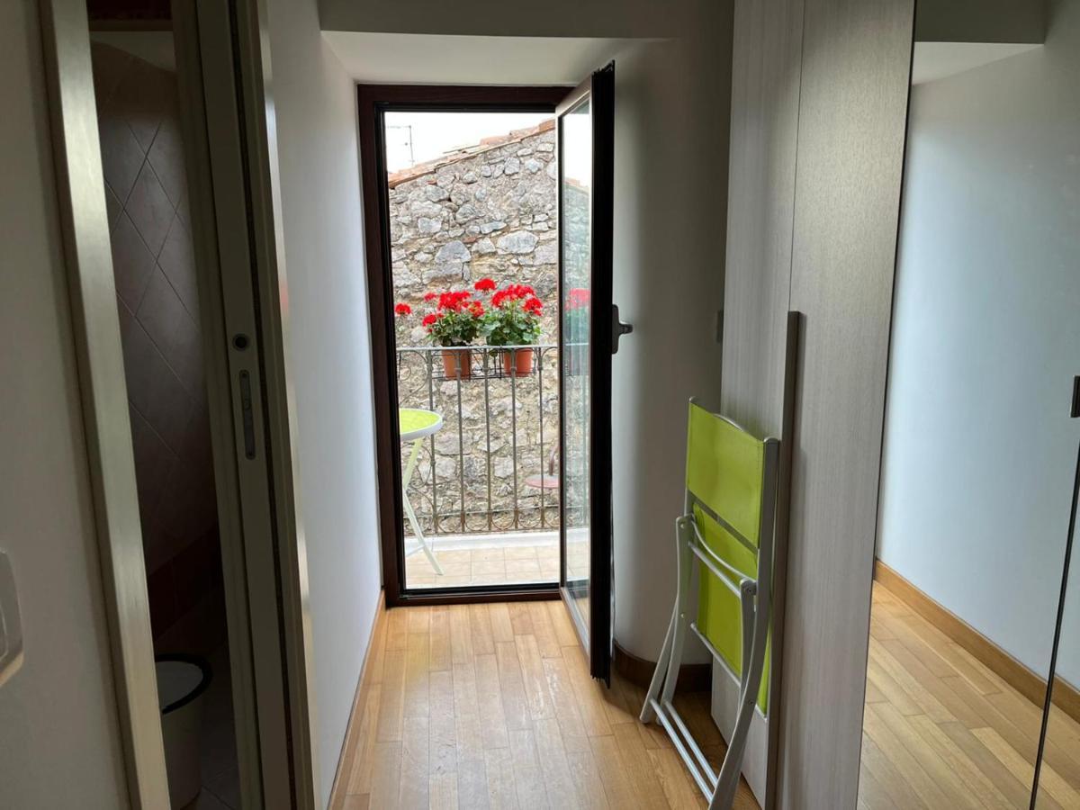 Вілла Dai Dico La Pace Nel Borgo Maenza Екстер'єр фото